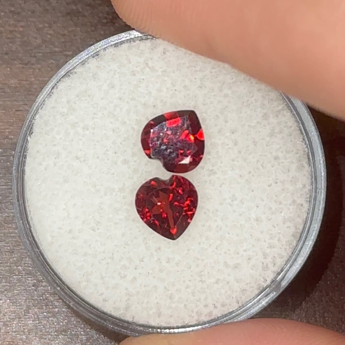 Faceted Garnet Heart 1.8 cts
