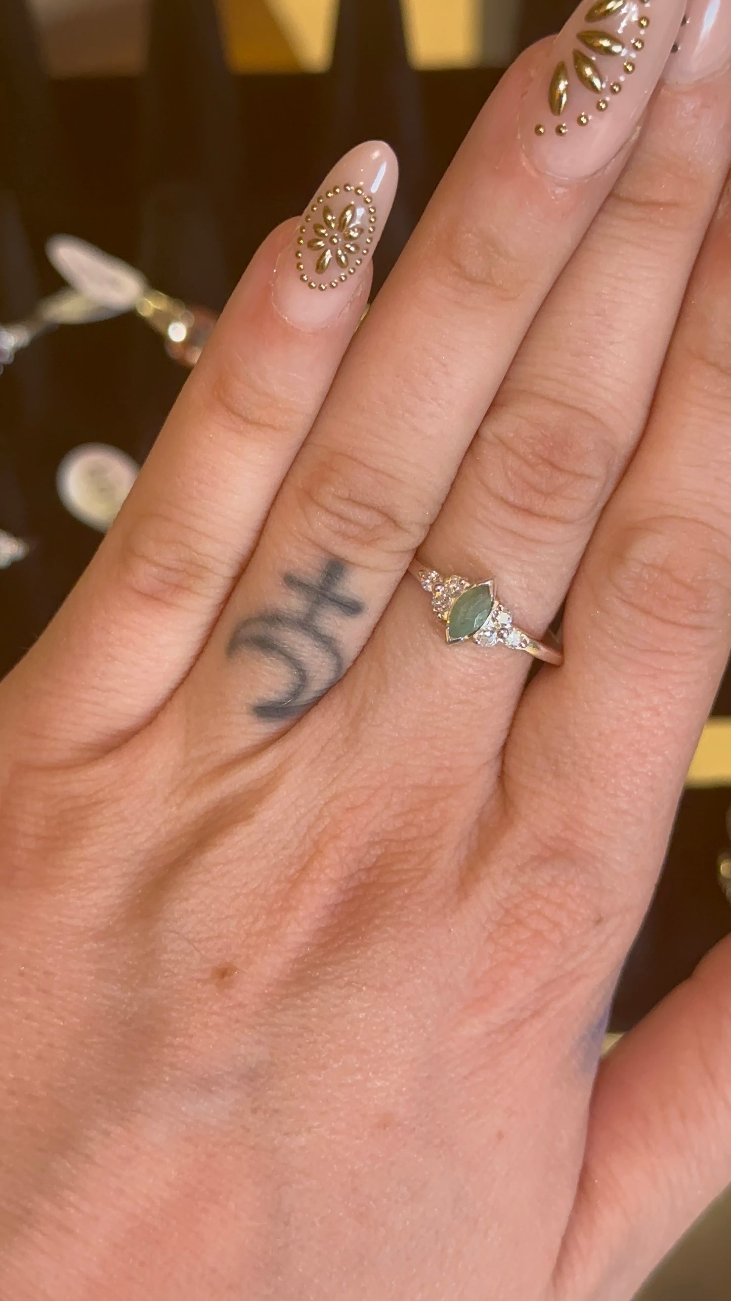Emerald Ring Size 8 in 925 Silver