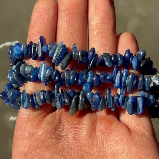 Blue Kyanite Chip Bracelet